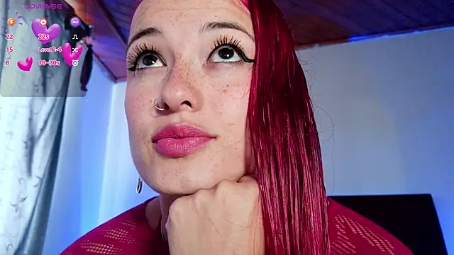 Snapshot of luccycollins_ chatting on May 13, 2:47 pm luccycollins online show from May 13, 2:47 pm