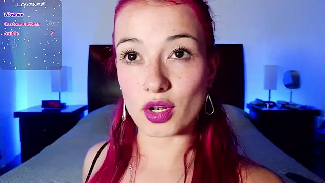 Snapshot of luccycollins_ chatting on June 11, 2:59 pm luccycollins online show from June 11, 2:59 pm