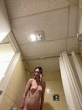 Snapshot of M1ssyk1ssy chatting on January 12, 12:55 pm M1ssyk1ssy online show from January 12, 12:55 pm