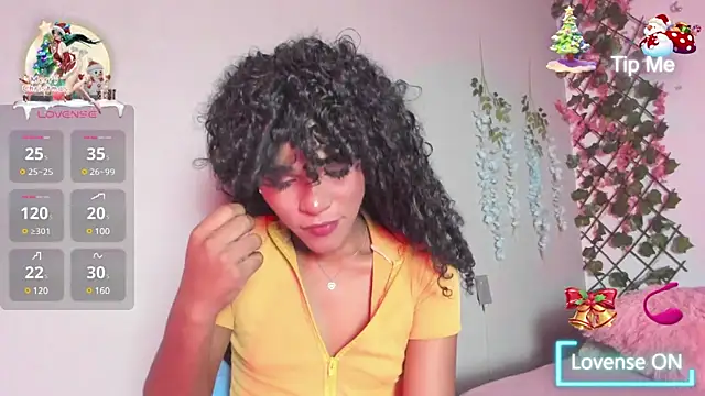 Snapshot of alexaa_cutee chatting on December 29, 3:33 am alexaa cutee online show from December 29, 3:33 am