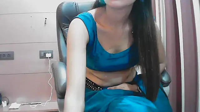 Snapshot of collage_hoty chatting on September 13, 5:13 pm collage hoty online show from September 13, 5:13 pm