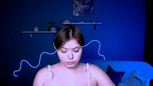 nikole kitt online show from February 12, 12:16 am