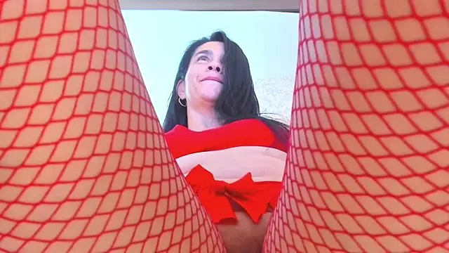 Snapshot of candela_collinss chatting on December 12, 3:27 pm candela collinss online show from December 12, 3:27 pm