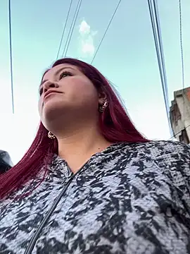 lia moon77 online show from January 7, 10:30 pm