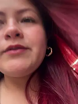 lia moon77 online show from February 3, 10:43 pm