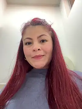 lia moon77 online show from February 6, 8:02 pm