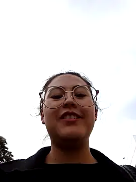 lara moon25 online show from December 12, 9:37 pm