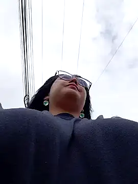 lara moon25 online show from November 28, 7:49 pm