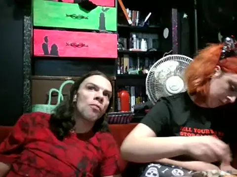 NovaLove2002 online show from December 22, 8:49 am