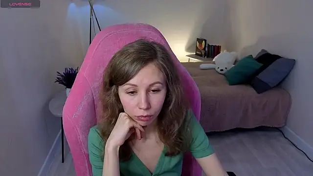 Lill Mary online show from February 16, 6:43 am