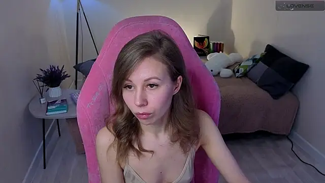 Lill Mary online show from February 28, 4:10 am