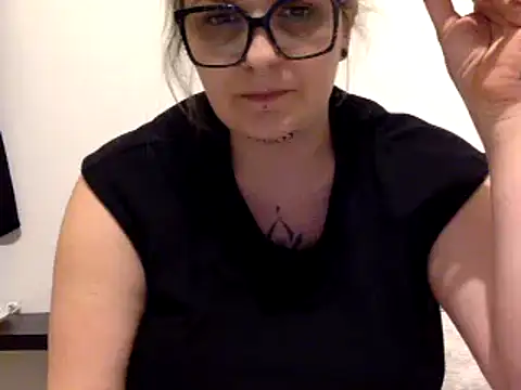 vanillesoumise online show from March 3, 10:04 pm