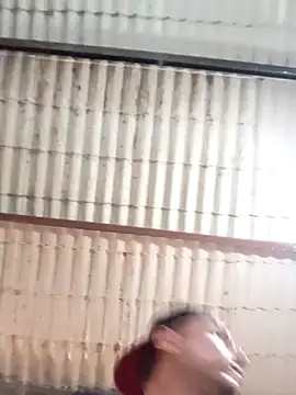 Snapshot of strip_1212 chatting on November 29, 12:13 am strip 1212 online show from November 29, 12:13 am