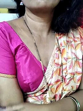 anuradha1432 online show from October 28, 9:13 am