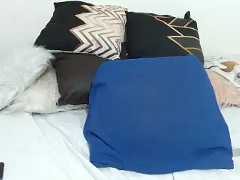 sammanta hott online show from March 21, 8:18 pm