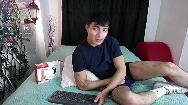 dylan fun18 online show from January 4, 6:09 pm