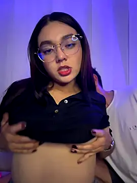 camianddanna online show from November 14, 1:37 am