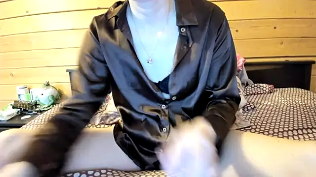 Cookiecutey online show from May 1, 7:35 am