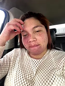 WhiteWomen online show from September 24, 2:53 pm