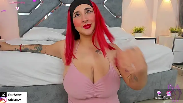 Snapshot of ashlyrey-1 chatting on January 6, 11:20 pm ashlyrey-1 online show from January 6, 11:20 pm