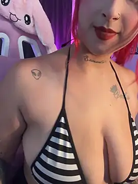 ashlyrey-1 online show from April 23, 6:43 pm