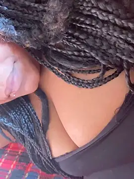 Snapshot of vic_pretynhaa chatting on September 14, 5:23 pm vic pretynhaa online show from September 14, 5:23 pm