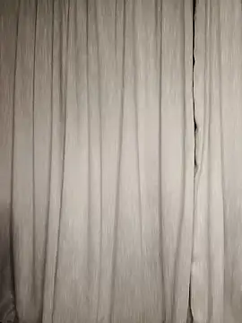 Snapshot of LollyPop_23 chatting on December 5, 8:44 pm LollyPop 23 online show from December 5, 8:44 pm