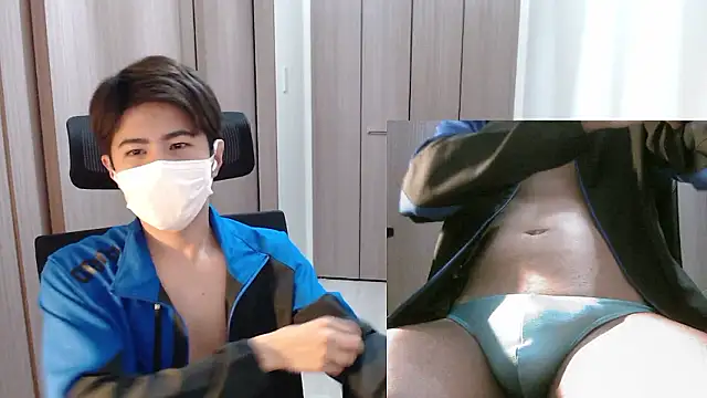 Snapshot of ryota_kkk chatting on April 15, 3:08 pm ryota kkk online show from April 15, 3:08 pm