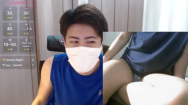 Snapshot of ryota_kkk chatting on May 3, 4:57 pm ryota kkk online show from May 3, 4:57 pm