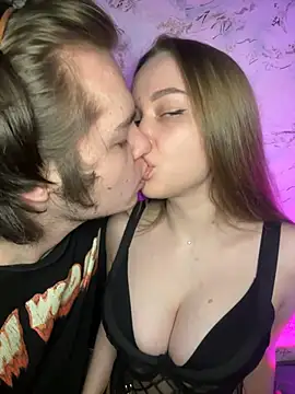 Family-Mm1 online show from March 12, 9:59 am