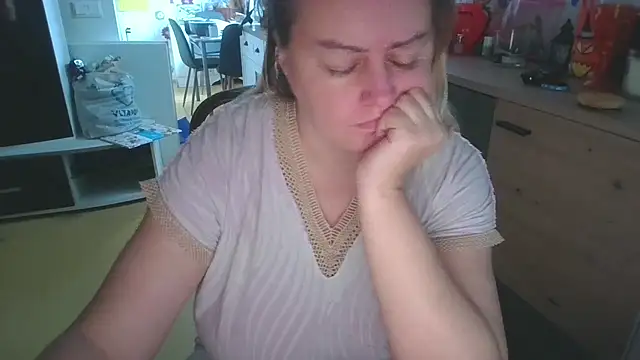 Meliss Official9 online show from November 13, 10:58 am