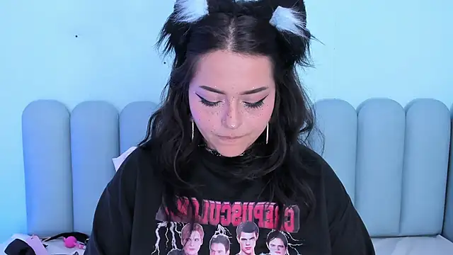 curvy rousi online show from November 30, 11:42 pm