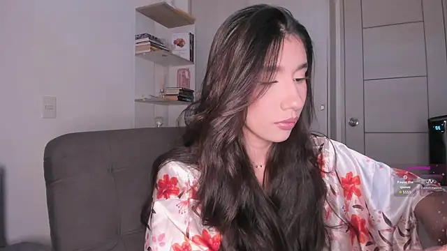 danna davis18 online show from July 30, 6:51 pm