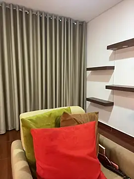 Snapshot of Alice_Biel chatting on March 4, 12:01 pm Alice Biel online show from March 4, 12:01 pm