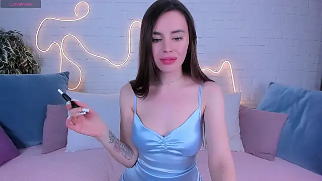 Snapshot of rossy_babe_ chatting on January 20, 3:26 am rossy babe online show from January 20, 3:26 am