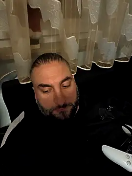 NewyorkDimi online show from December 18, 2:28 am