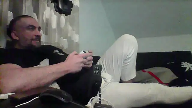Snapshot of NewyorkDimi chatting on February 13, 4:08 am NewyorkDimi online show from February 13, 4:08 am