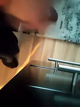 Warumnicht1980 online show from February 5, 11:02 am