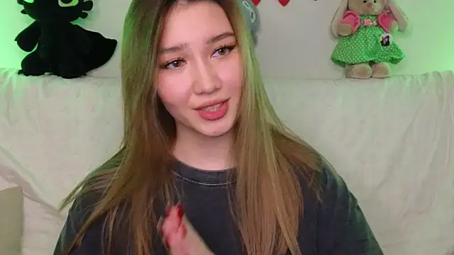 LuxuryGirl   online show from March 4, 1:06 pm