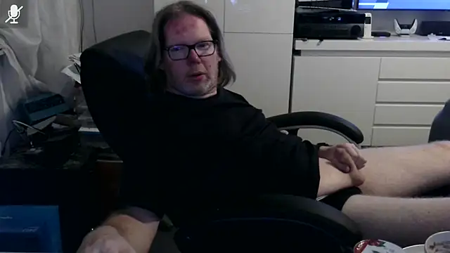 Snapshot of VSteph chatting on May 16, 11:57 pm VSteph online show from May 16, 11:57 pm