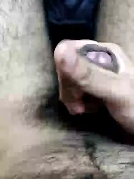 Snapshot of fuckboi2103 chatting on February 28, 7:03 pm fuckboi2103 online show from February 28, 7:03 pm