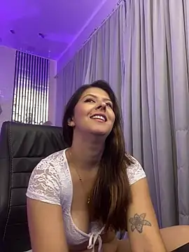 Snapshot of liss_black chatting on June 25, 4:12 am liss black online show from June 25, 4:12 am