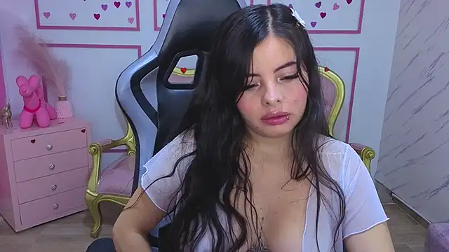 Snapshot of Chinatsu_t chatting on June 6, 1:05 pm Chinatsu t online show from June 6, 1:05 pm