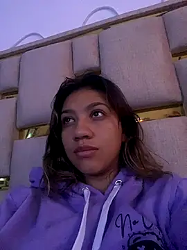 nina carther online show from September 11, 11:10 am