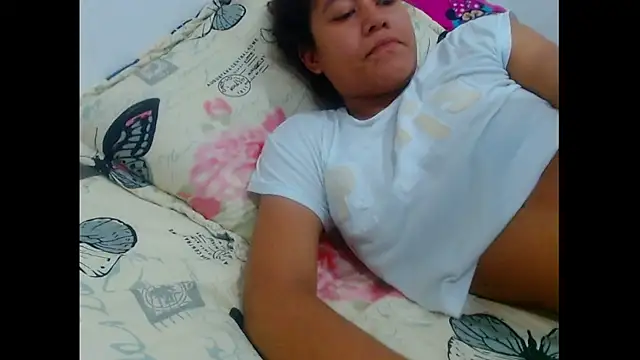 Snapshot of perverted_couple_- chatting on March 1, 2:15 am perverted couple - online show from March 1, 2:15 am