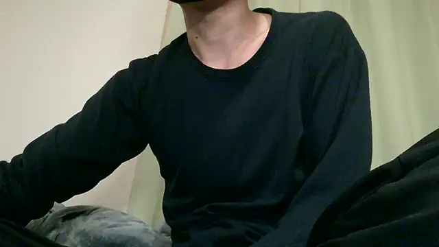 Snapshot of UKI06 chatting on December 27, 12:12 pm UKI06 online show from December 27, 12:12 pm