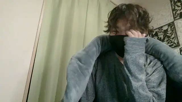 Snapshot of UKI06 chatting on January 27, 3:39 pm UKI06 online show from January 27, 3:39 pm