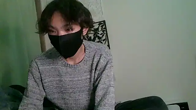 Snapshot of UKI06 chatting on January 30, 3:29 pm UKI06 online show from January 30, 3:29 pm