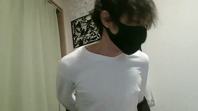 Snapshot of UKI06 chatting on January 31, 3:00 pm UKI06 online show from January 31, 3:00 pm