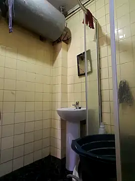 Polygamist online show from October 22, 5:30 am